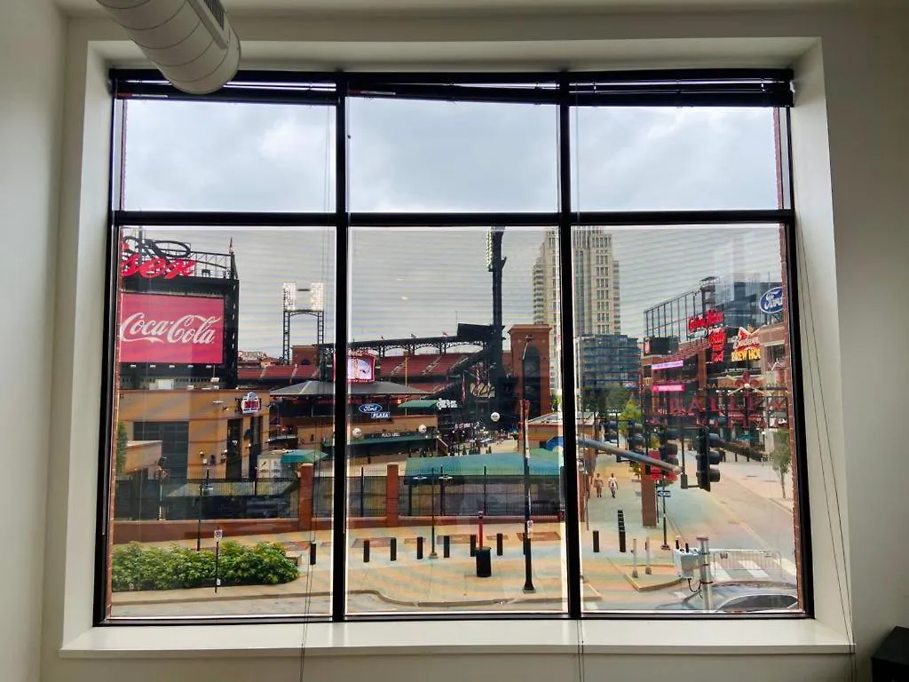 Apartment Cozy Apt Across From Ballpark Busch Stadium Saint Louis